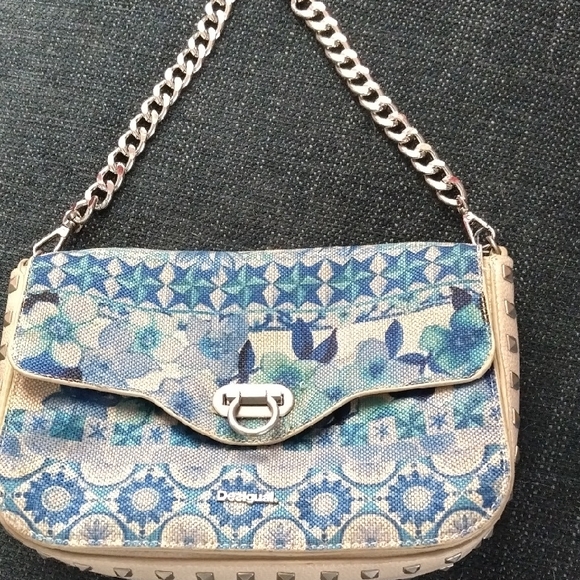 Rare Desigual Blue and Beige Patterned Shoulder Bag With Studs - Picture 1 of 12